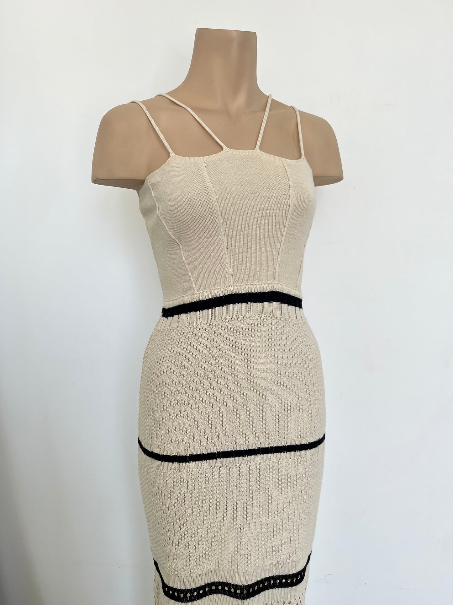 SHANNON DRESS AVENA