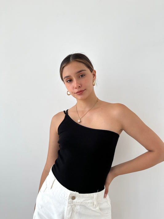 TOP ASIMÉTRICO ARI NEGRO