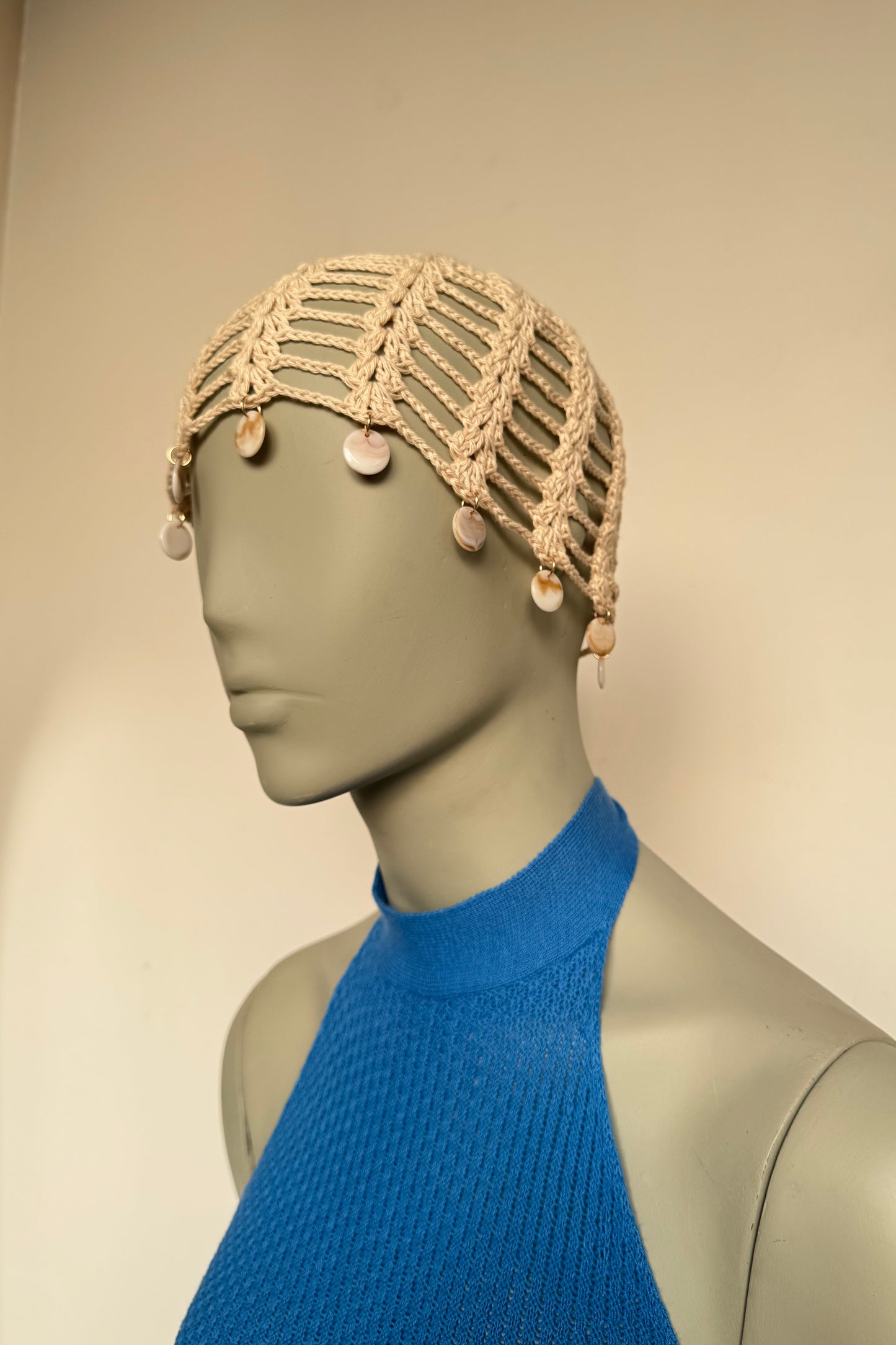 Casquette Avena Con Dije Circular