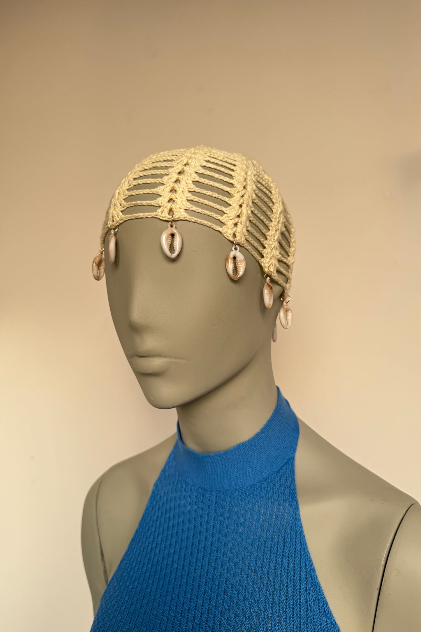 Casquette Mantequilla Con Conchas Cauri