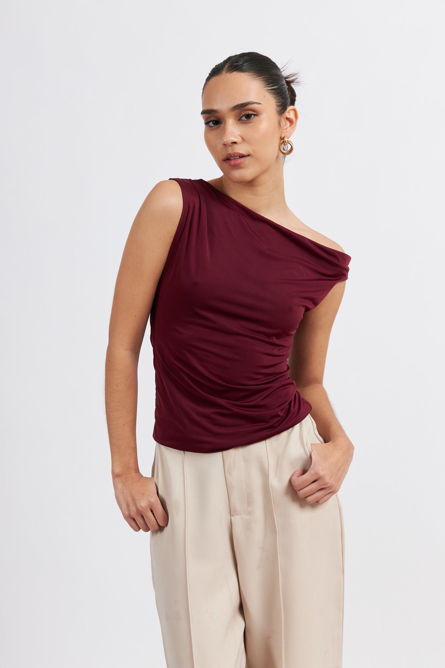 Blusa Asimétrica Shaniah Vino