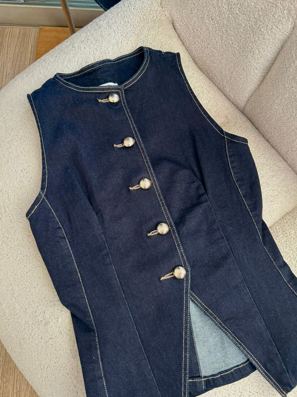 PRE-ORDEN Chaleco Victoria ( 28 de diciembre)